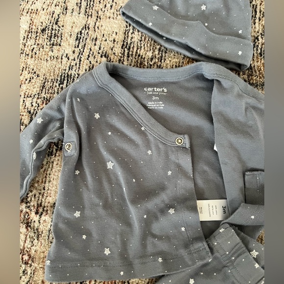 Carters 3 piece pajama set - Picture 4 of 4